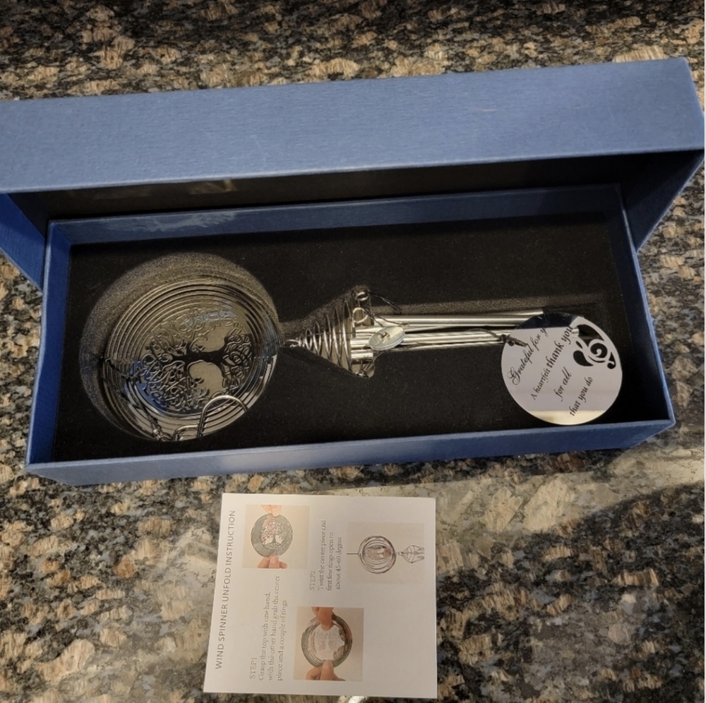 Leavores Thank You Wind Chime with Tree of Life Wind Spinner, NIB